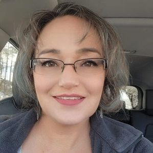 Meet your Posher, Debra